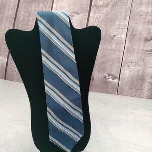 Lands End Men's Silk Blue Tan Striped Men's Tie Necktie Repp Textured Handsewn
